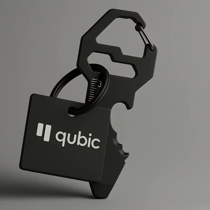 Qubic keychian with multitool